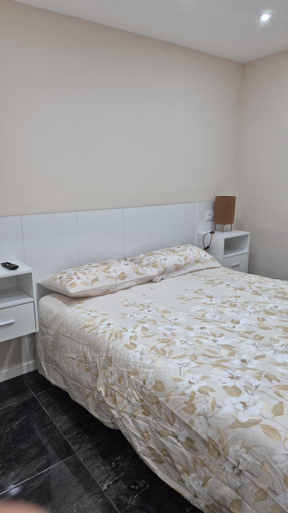 Apartamentos Puerto De วิโก ภายนอก รูปภาพ